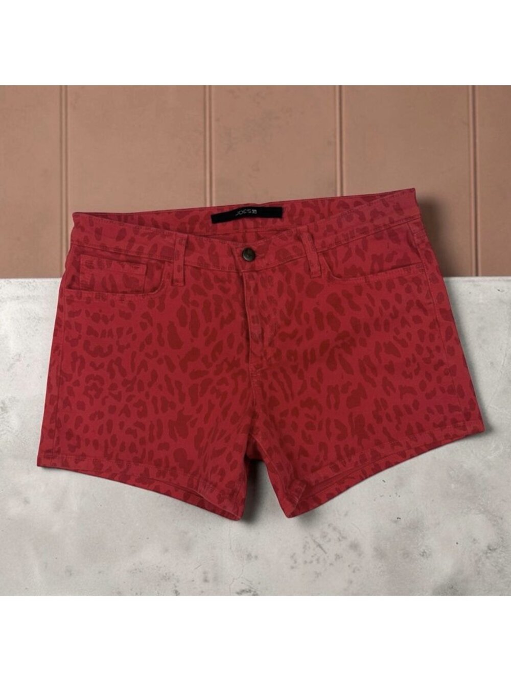 Joe's Jeans Denim Shorts Size 29 Waist Cherry Red Wild Leopard Print IW8X4622